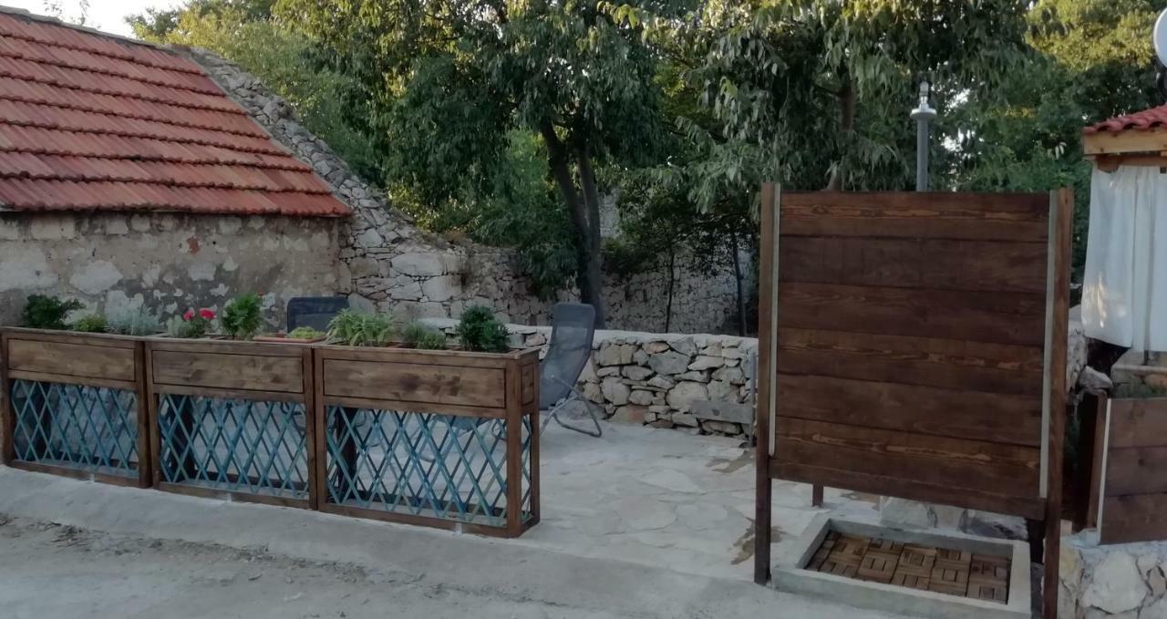 Krka Waterfalls Stonehouse Roko Lozovac Exterior foto