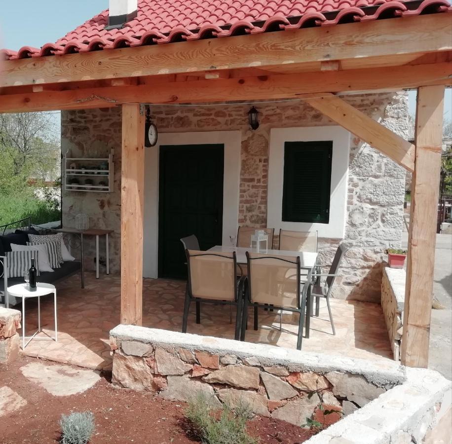 Krka Waterfalls Stonehouse Roko Lozovac Exterior foto