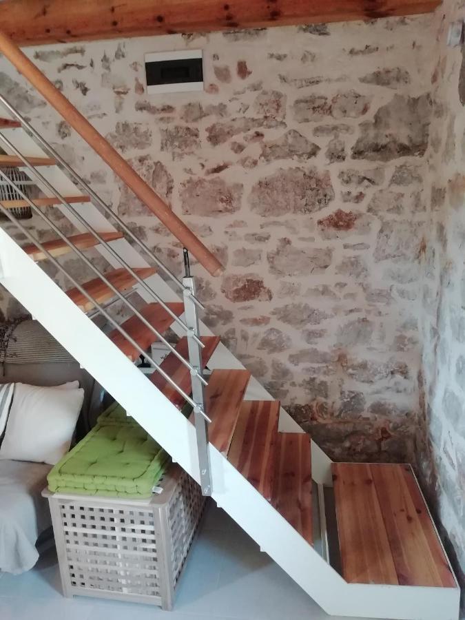 Krka Waterfalls Stonehouse Roko Lozovac Exterior foto