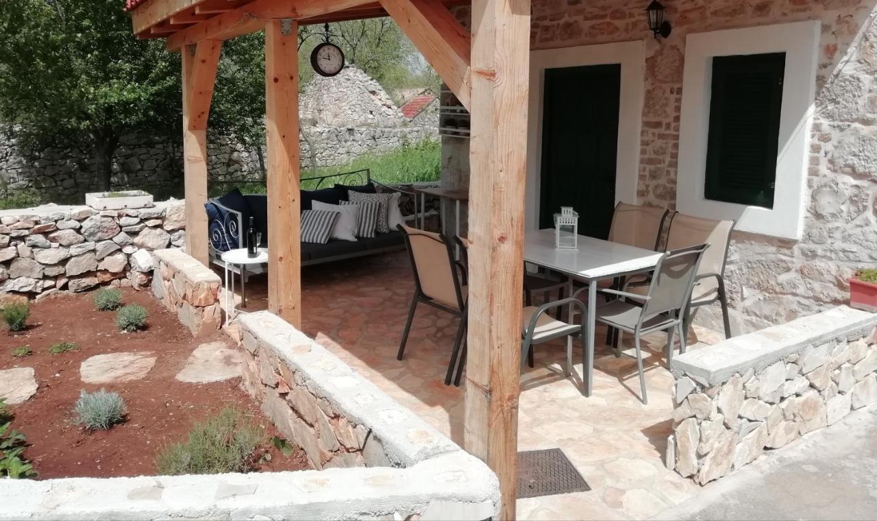 Krka Waterfalls Stonehouse Roko Lozovac Exterior foto