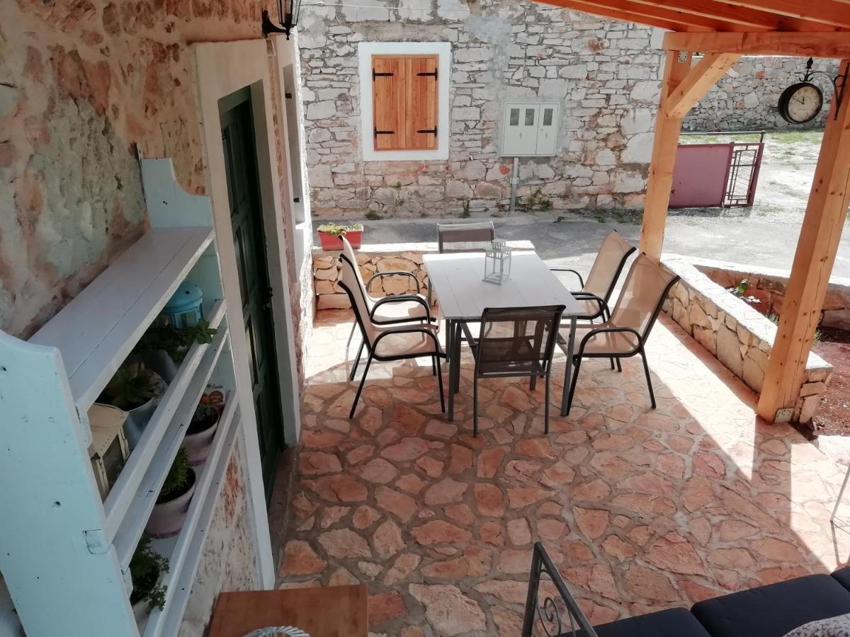 Krka Waterfalls Stonehouse Roko Lozovac Exterior foto